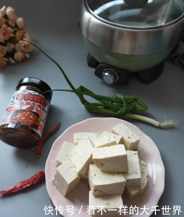 医生不会告诉你,这蔬菜是清肺高手,止咳润燥清肺去火,别错过!