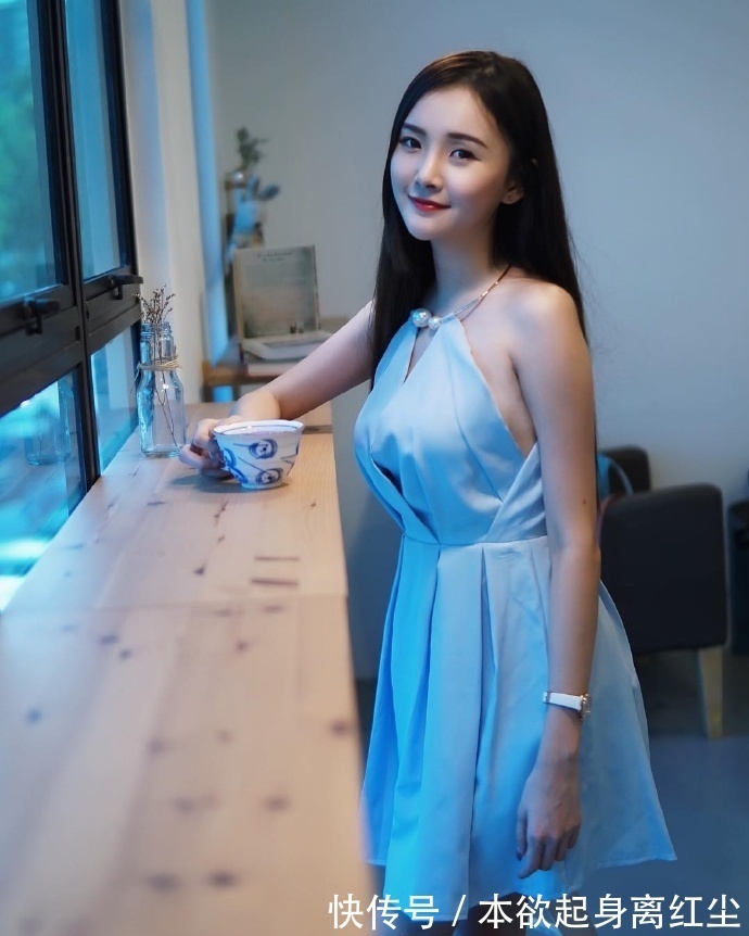裙装 小鸟依人,清纯似水的小姐姐裙装搭配,更显时尚优雅,你觉得呢
