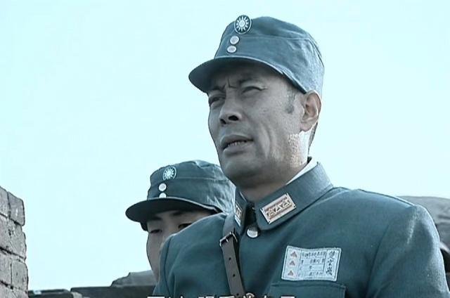 李云龙|亮剑难怪只有楚云飞能授中将军衔，你看看他当时的职位是啥