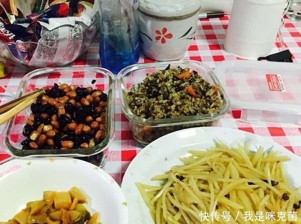 a43|北漂的心酸:夫妻俩人共月入3万却从不敢下馆子,只敢做点家常菜