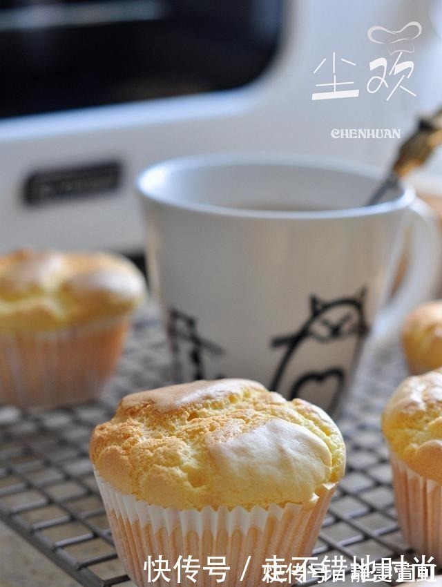 不用低筋面粉也能做蛋糕,最近很火的网红糯米小蛋糕,你吃过吗