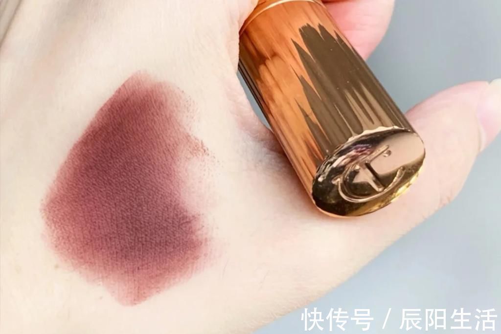 chanel 高冷口红色号合集!涂前打工人涂后不理人!