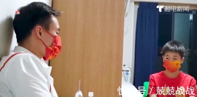 世界大赛|全红婵请贵人相助!大帅哥亲自到红姐宿舍辅导,红姐听得津津有味