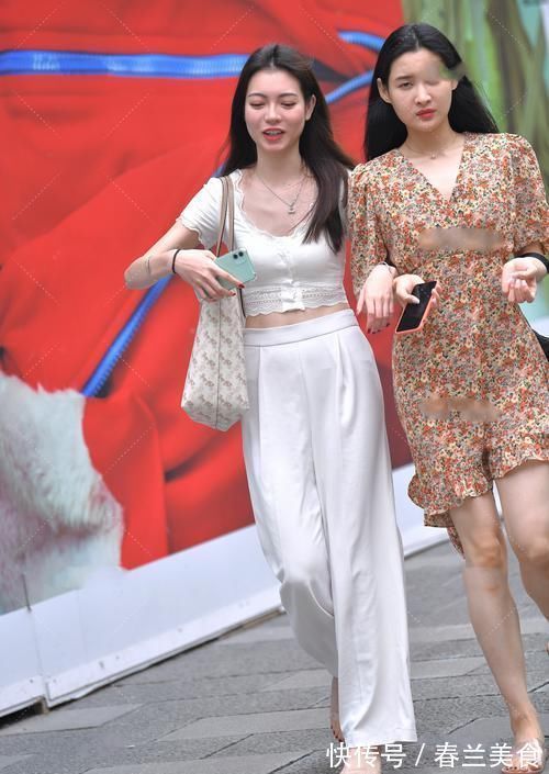 褶皱|白色套套服,丝绸面料,气场强大霸气十足