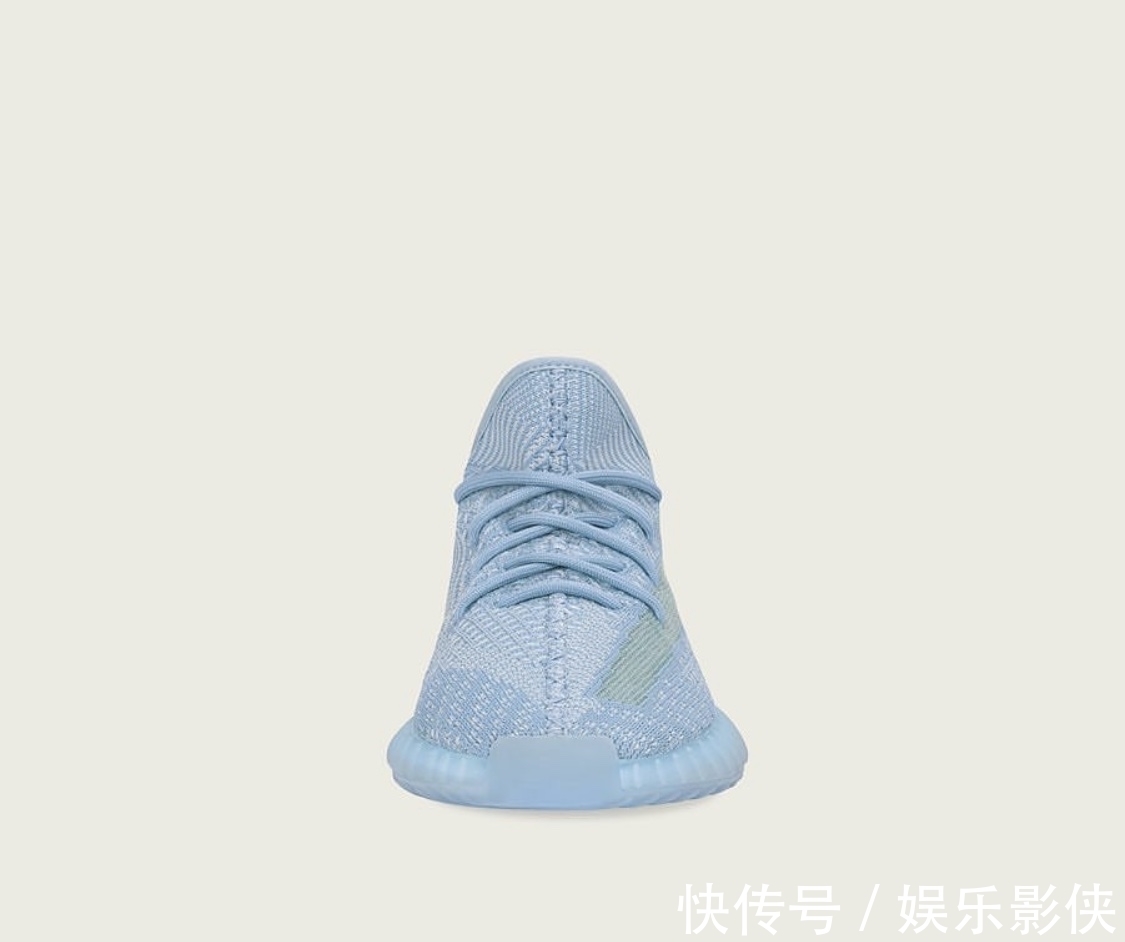 配色 YEEZY BOOST 350 V2“冰蓝”新配色细节大赏!看完考虑下?