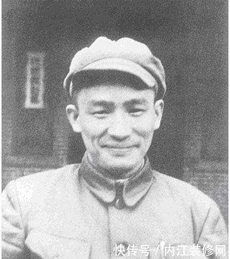 开国|开国中将中,只有他一人当过副总理,军职不高却成就很大