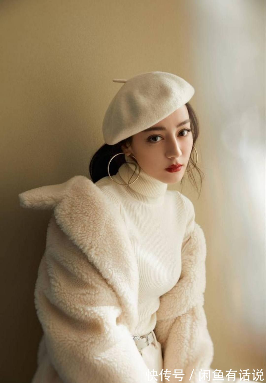 搭配|讲真,冬天会穿“白色”的都是时髦精,优雅减龄,上了年纪也适合