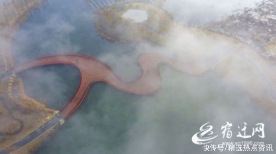 宿迁泗洪:晨雾缭绕湿地美