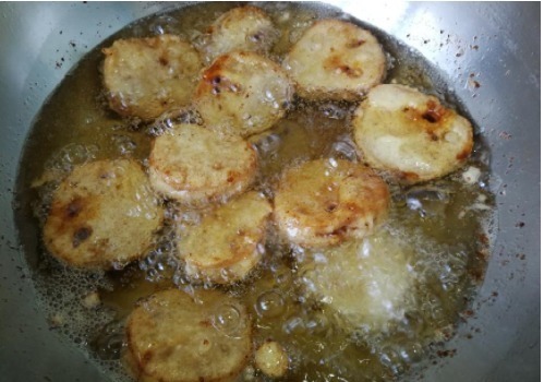 莲藕|就馋这菜，这种吃法下饭不油腻，婆婆说没它吃饭不香