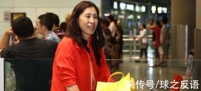 中国女篮|女篮许利民离任！但姚明早留下后手，广东总冠军女帅还有一道大考