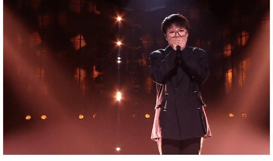 王靖雯舞台表现紧张,李荣浩却力保她晋级,吉克隽逸给出解释