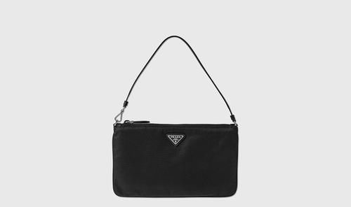 腋下包热潮还未灭，让整体造型变得有亮点！