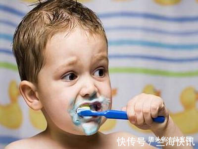 乳牙|孩子什么时候开始要学会刷牙家长要了解，这个时间合适！
