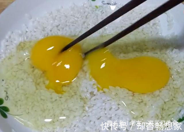 自从知道大米加鸡蛋可以这样吃,老公三天两头点名吃,每次都吃光