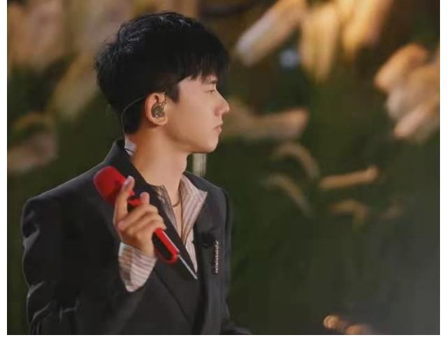 譚詠麟、林志炫領(lǐng)銜，大咖云集，芒果這檔音綜真的絕