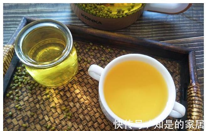 清澈|熬绿豆汤总发红?教你正确做法,豆汤清澈透绿,三伏天正好喝