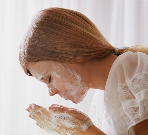 鼻子|女生有几个习惯,就不要怪自己的鼻子丑了,戒掉会比原来漂亮