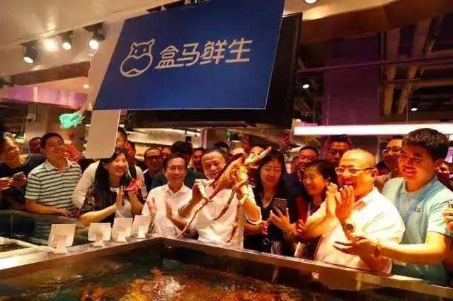 事业群|马云唯一出路是不断学习刘强东?