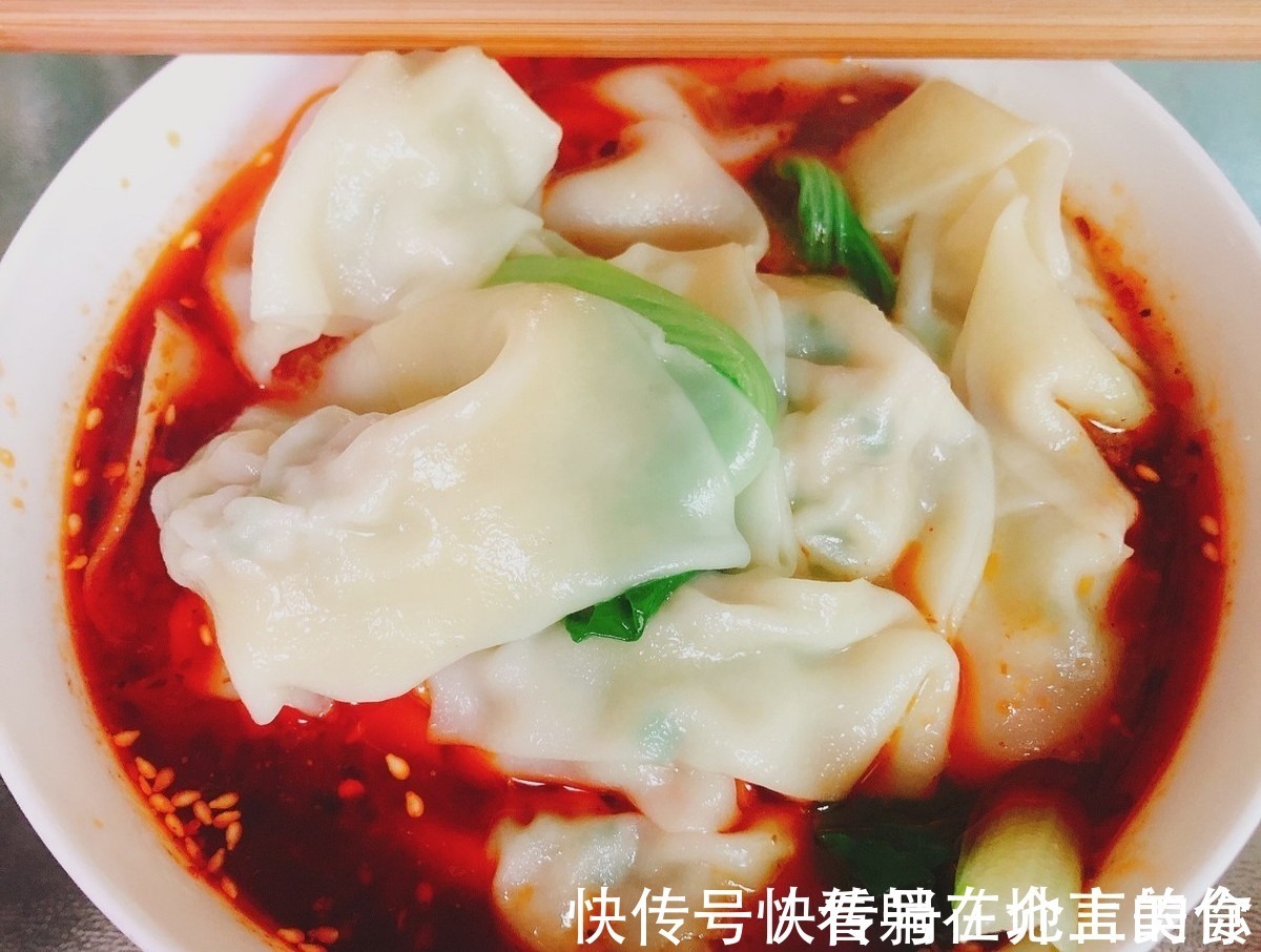 馄饨、云吞、抄手是一个东西吗了解清楚再吃，别闹笑话了