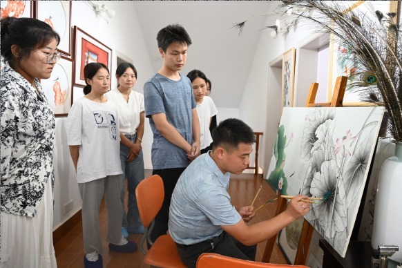 艺术创作&独具匠心 邱建军 著名陶瓷艺术家作品展