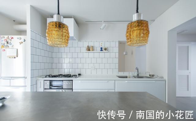 白墙|中古家具的绝佳背景,是全屋大白墙