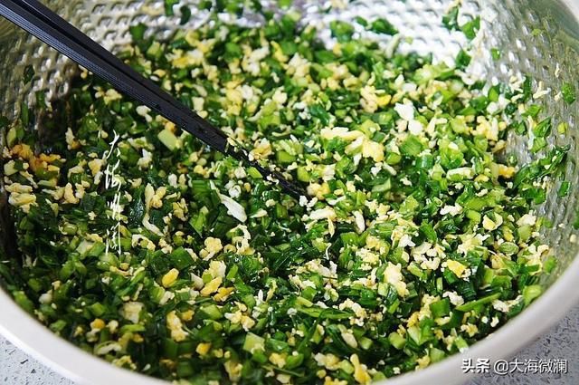 韭菜|夏天我爱做这早餐，简单快手，清香爽口，消暑又杀菌