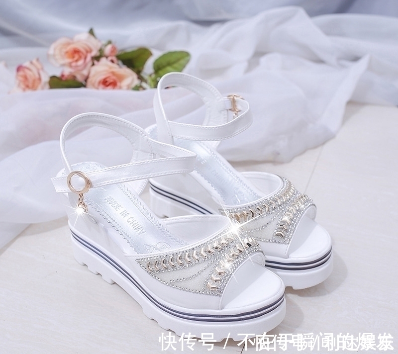 名媛 让女人溺爱上瘾的鱼嘴网纱凉鞋,妈妈穿上显高贵有名媛的气质