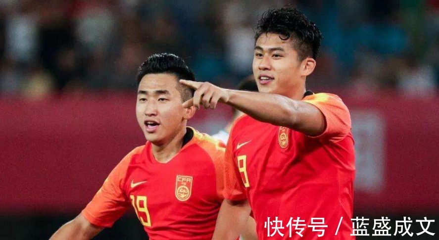 李霄鹏|国足内部展开“选秀大会”!足协领导担任评委,最终结果皆大欢喜!