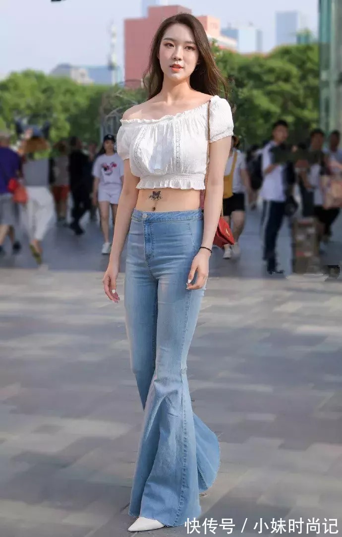 包臀裙 女神搭配高跟鞋,轻松秀出曼妙的身姿