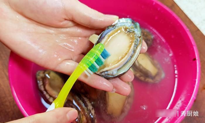 上火|入伏后，此食材市场我遇见就买，鲜美营养，滋补不上火，贵点也值