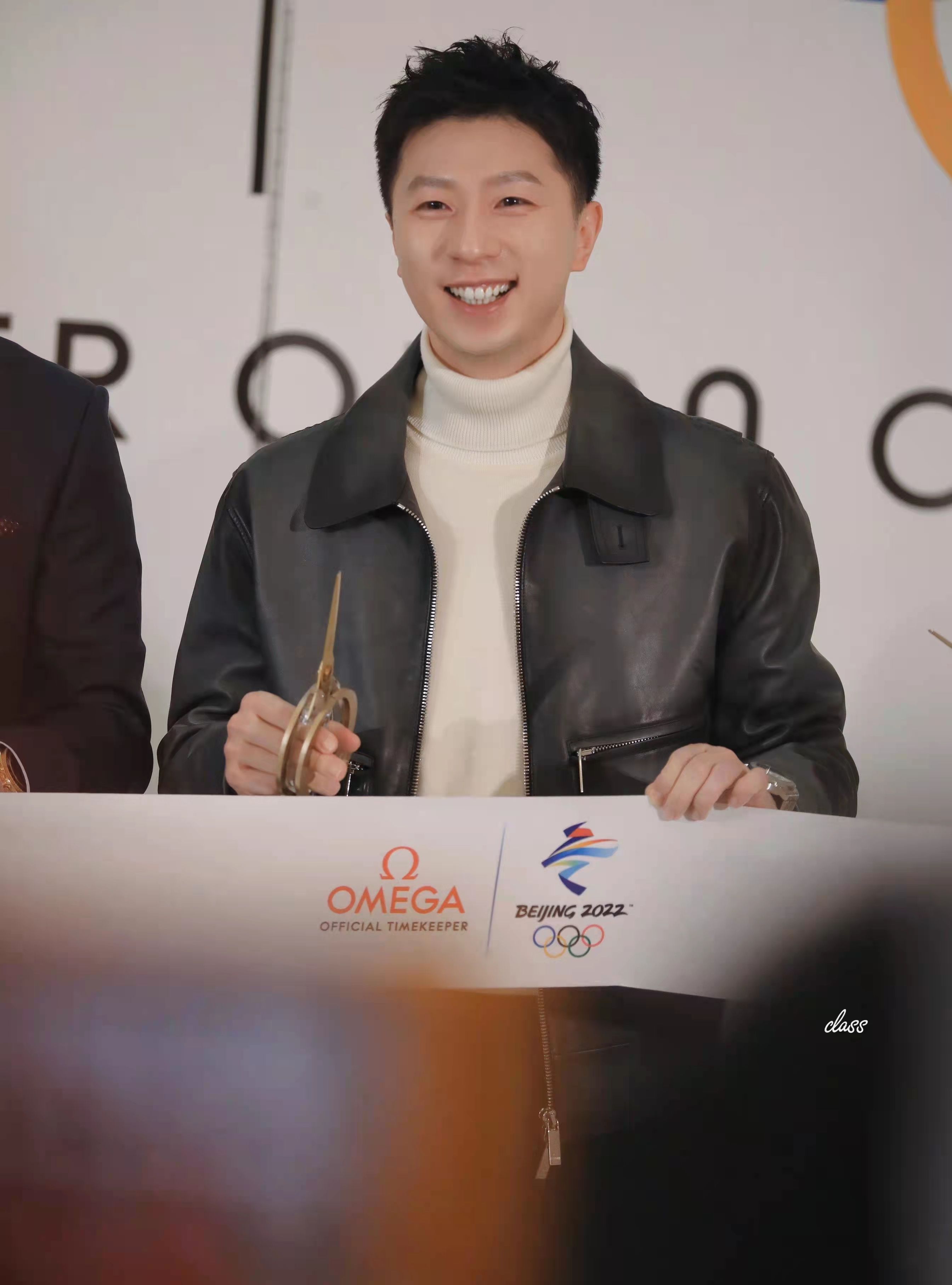 马龙|许昕、刘诗雯去海南!马龙来青岛!三位奥运冠军,2022新年都很忙