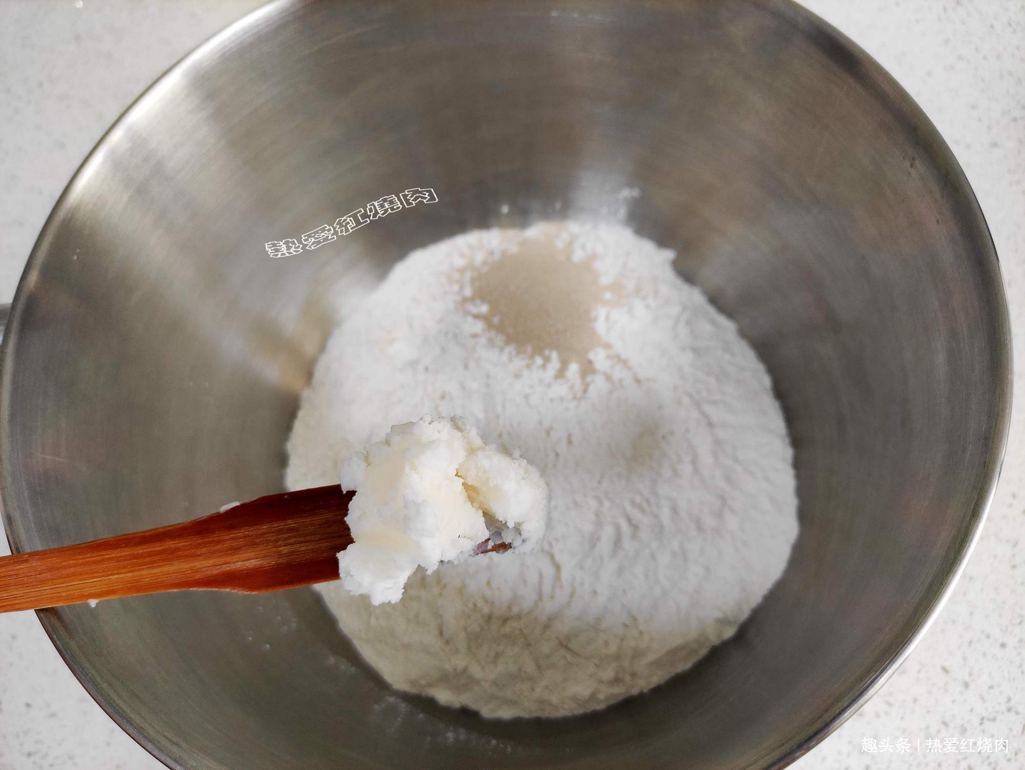 肉馅儿|包子总是捏不好，干脆放弃改做它吧！一准又白又胖又暄腾还格外香