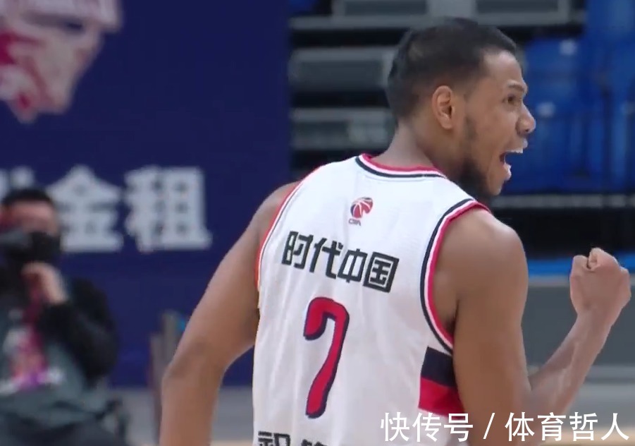防守|大爆冷!广州队击败CBA积分榜第二名球队,全队如夺冠般庆祝