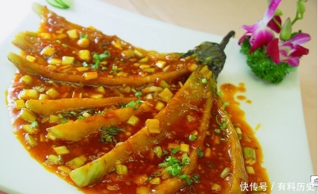 简单|红烧茄子的做法,简单的做法,做出不一样的味道!