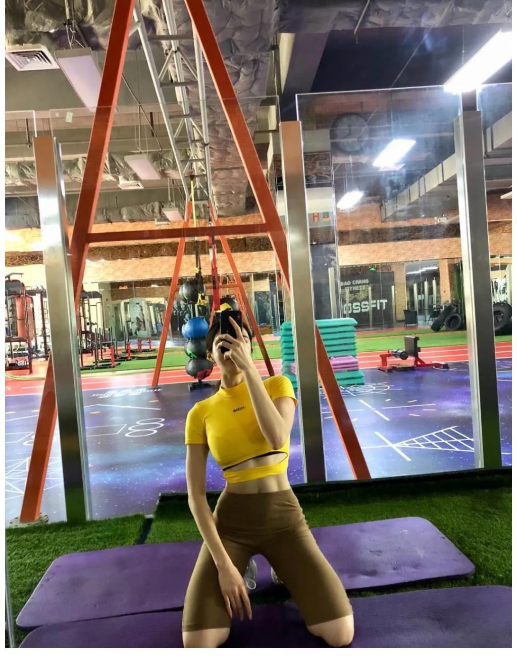 身材|90后海南姑娘,穿上包臀裙秀身材,健身和自律改变了她