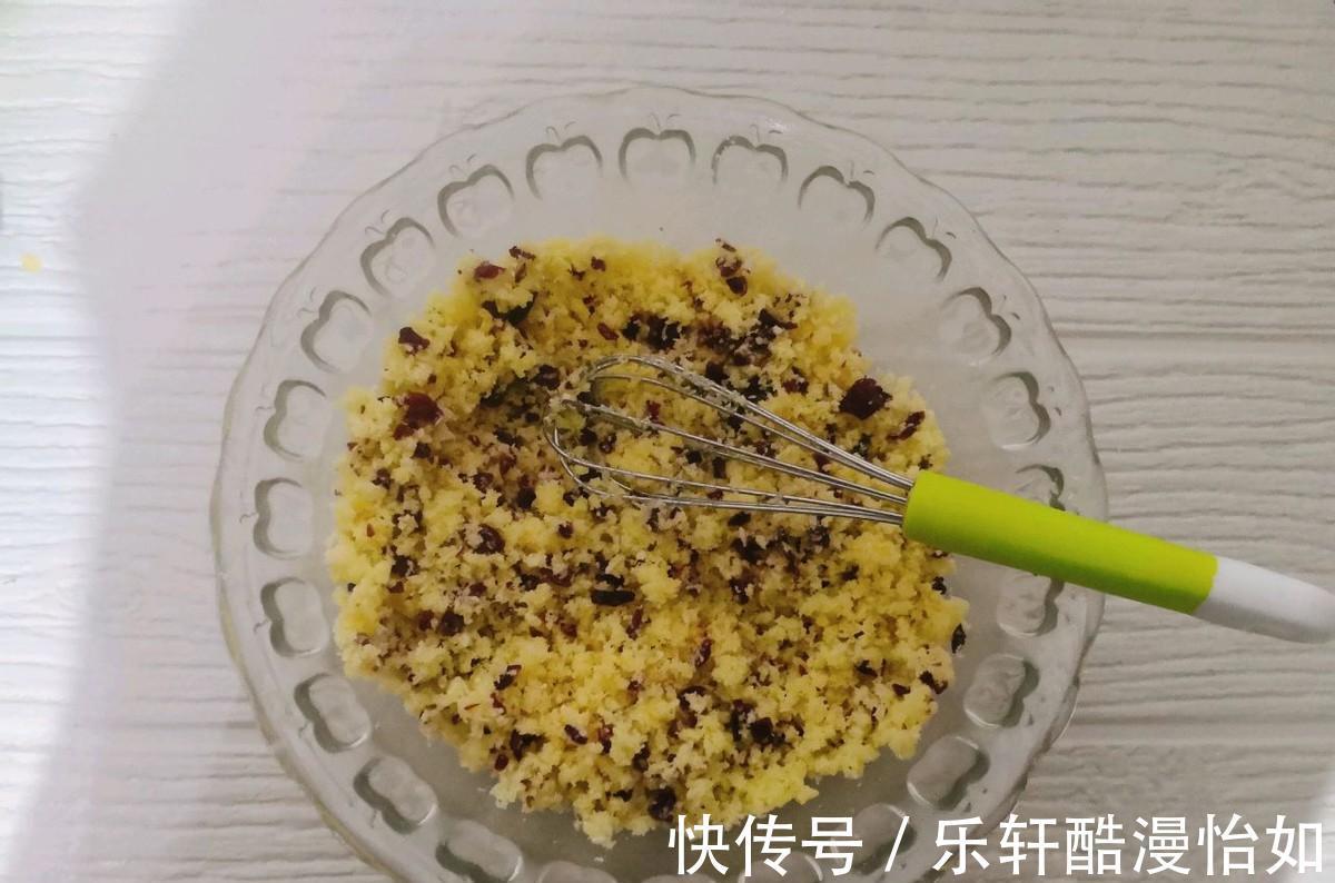低筋面粉|苹果造型的蛋糕,好看又好吃,几分钟就能学会