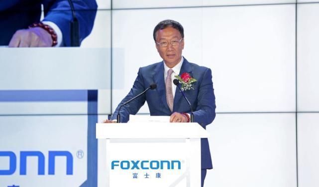 苹果|库克、郭台铭也没料到,生产线搬离中国后,员工离职工厂停工