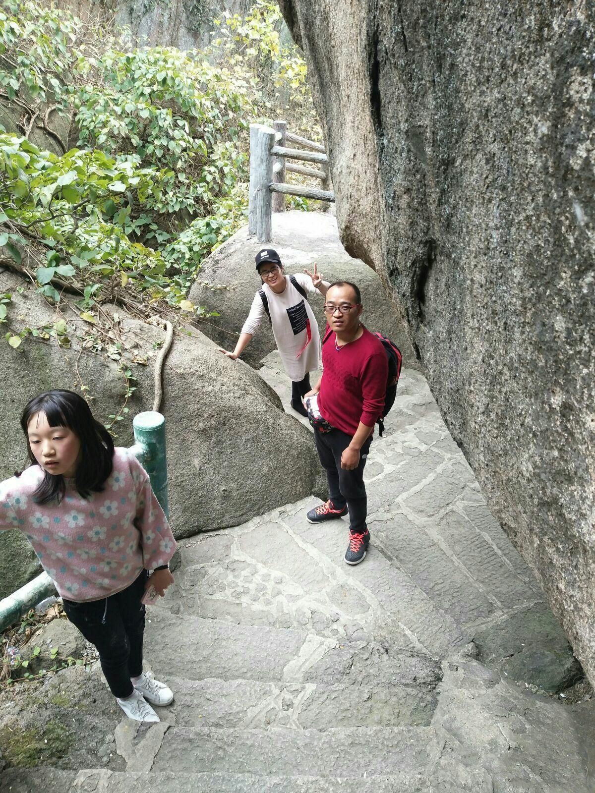 「游记」巨石山亲朋好友一日游