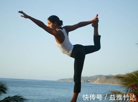 背部|瑜伽练得好，瘦身塑形又减缓衰老塑形，4个体式，你学会了吗？