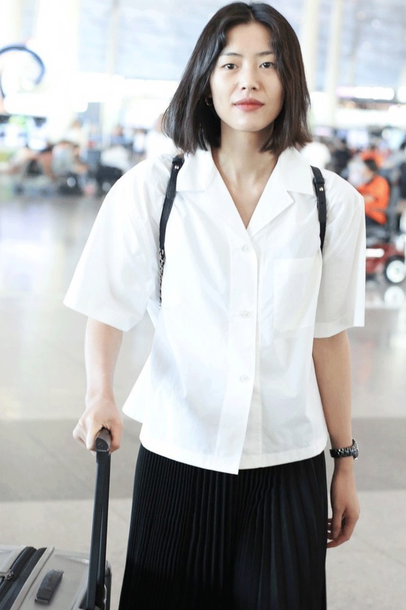 找回童年的天真无邪,背双肩包出门就对了,实用又时髦