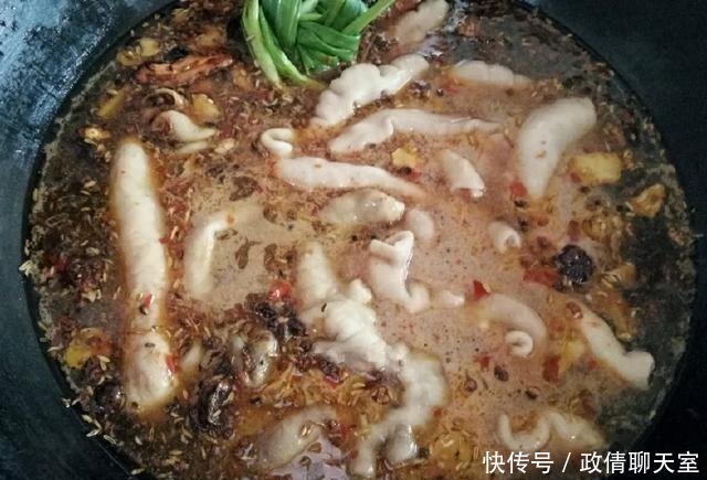 猪大肠|爱吃肥肠的一定要收藏，在家简单一做，美味又好吃