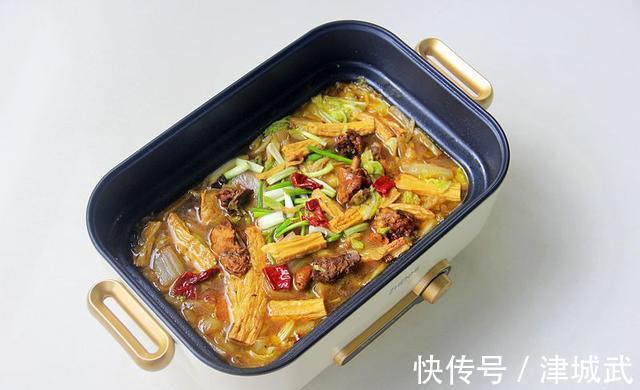 一到天冷，这菜就供不应求，钙量足还便宜，炖一锅，驱寒暖胃