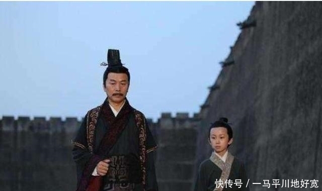 皇帝|皇帝刁难忠臣让公鸡下蛋,一家人等死,却被大臣小儿子轻松解决