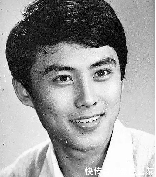 贾琏|87版《红楼梦》的贾琏,真的是全剧第一帅啊!