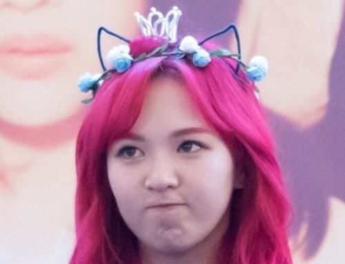 张润贞 她坠落舞台消失一年!如今再度复出主持,身体真实状态令人落泪