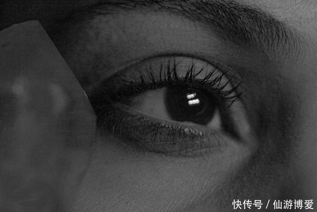 熬夜一时爽,这大黑眼圈加重了怎么办?