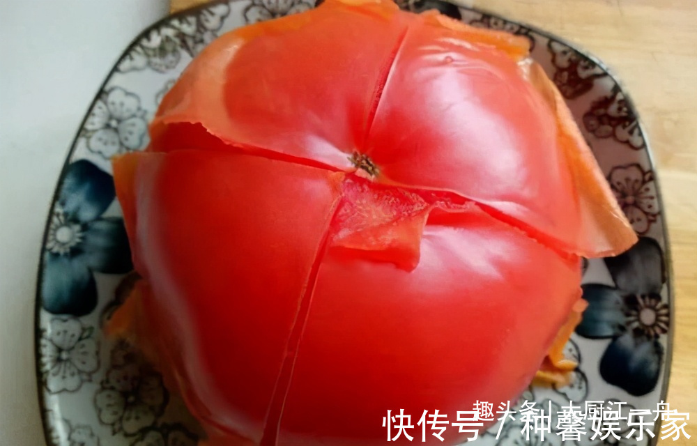 西红柿疙瘩汤|做西红柿疙瘩汤,切记别直接倒入鸡蛋,教你一招,蛋花均匀又好喝