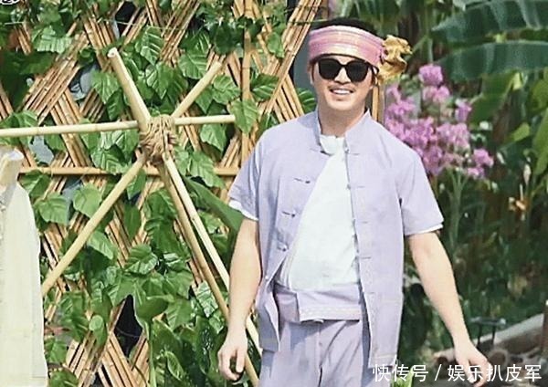 00后口头禅|沙溢穿上傣族服装时,郭麒麟随口说的一句话,成00后口头禅