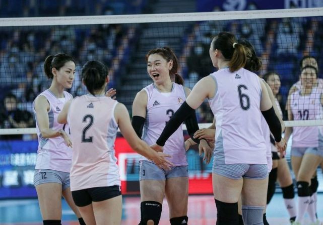 中国女排国家队|扣球效率仅为8%!女排1米95接应成为伪强力,国家队选人再遇困境