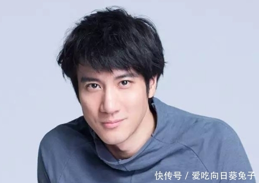 王力宏生活太节俭!车被划伤还坚持不补,他解释称容易分辨